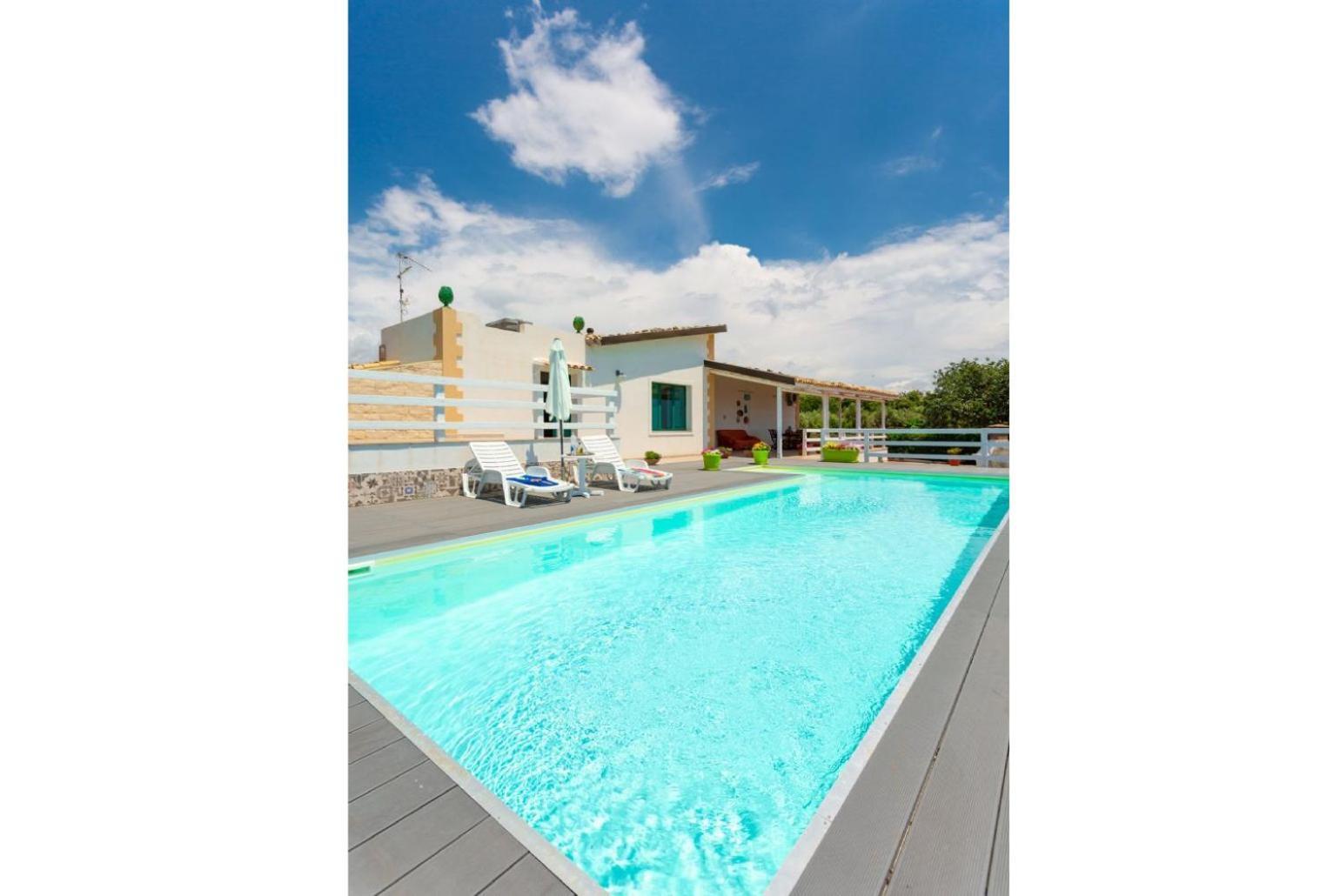 Villa Renzo Шикли Экстерьер фото